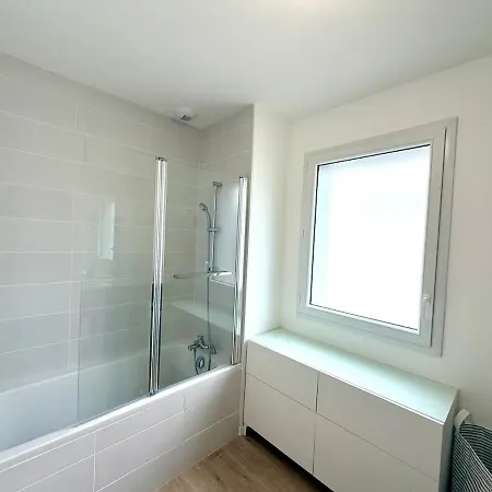 Maison Neuve Equipe Proche Nature Et Ocean